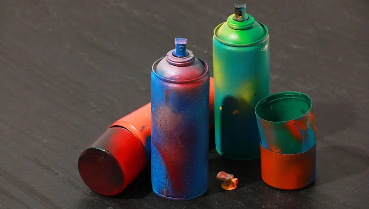 spray paint cans